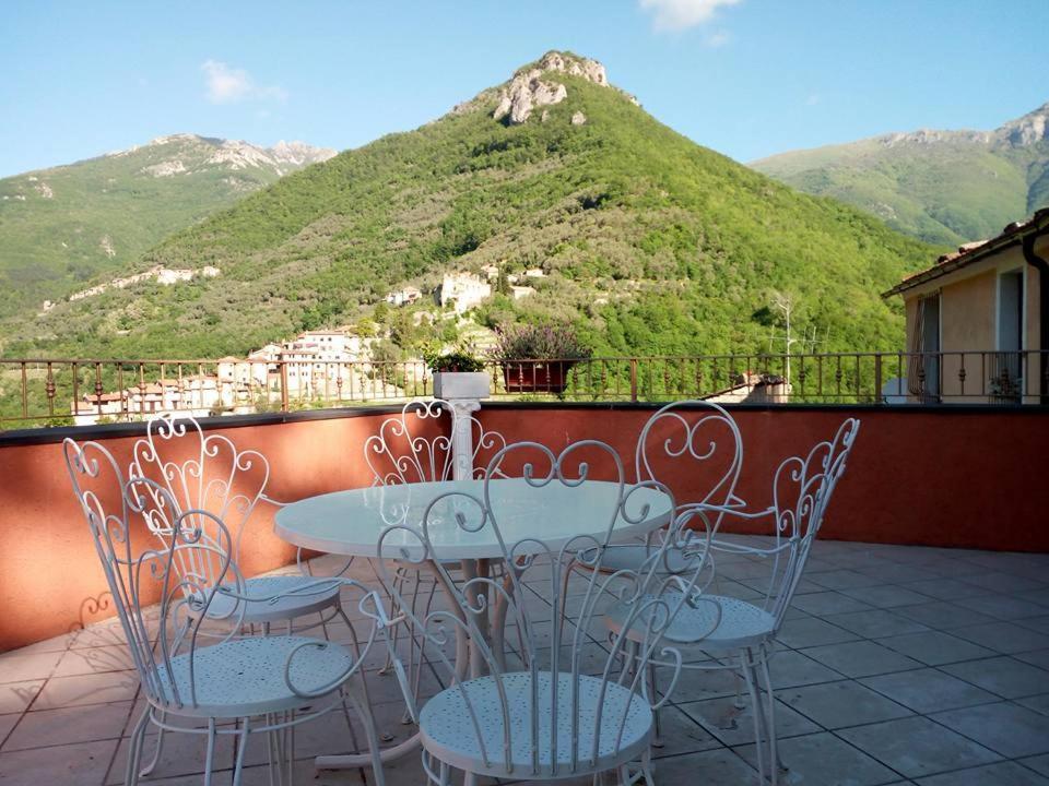 Lo Sporting Bed&Breakfast Nasino Zewnętrze zdjęcie