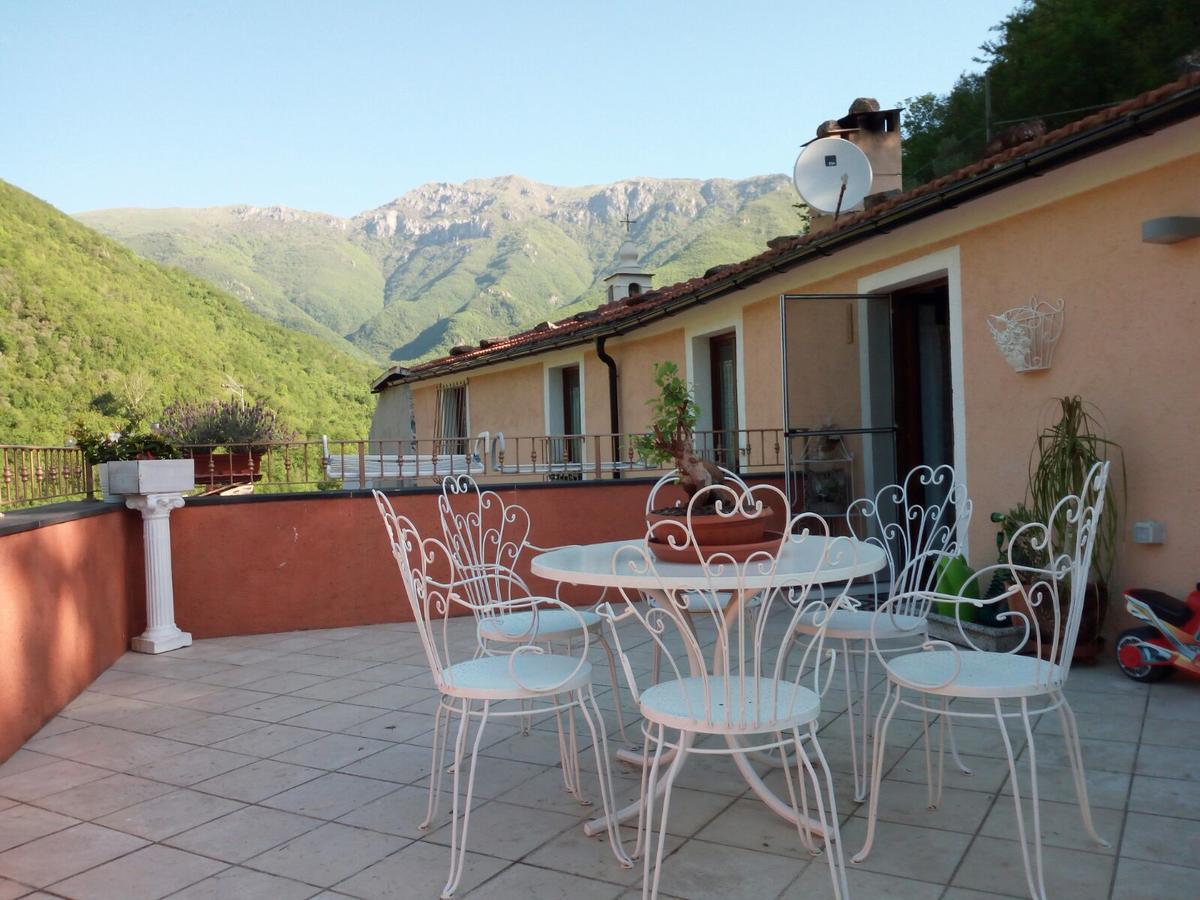 Lo Sporting Bed&Breakfast Nasino Zewnętrze zdjęcie